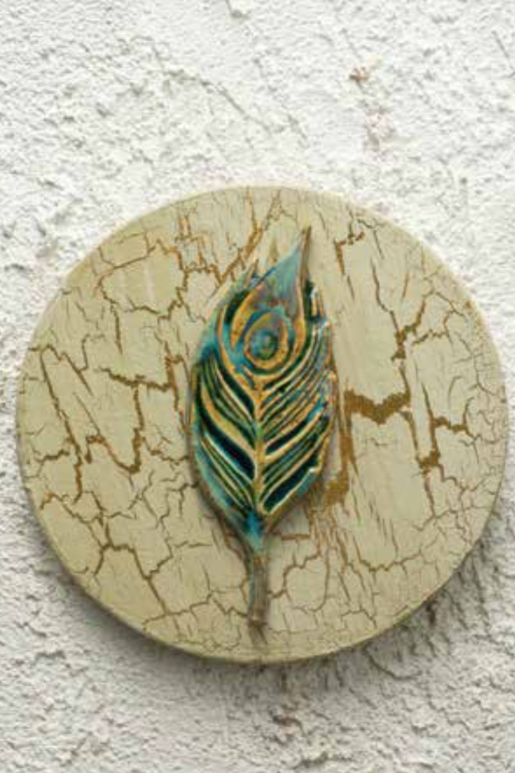 Aqua Crackle Peacock Plume Medallion
